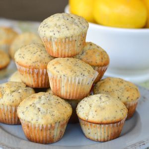 Recipe: Lemon Olive Oil Poppy Seed Muffins