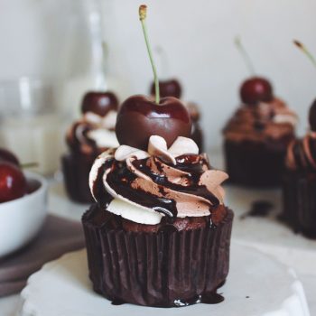 Recipe: Chocolate Covered Cherry Cupcakes